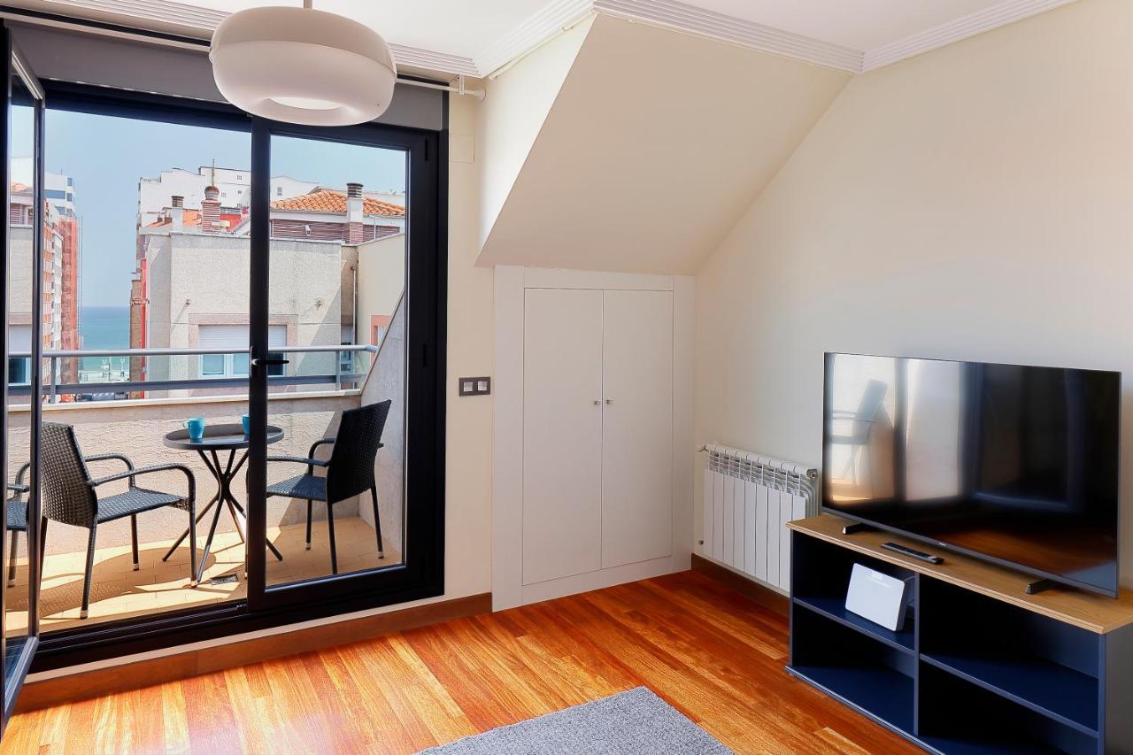 Atico Con Terraza, Vistas Al Mar Y Parking En Playa De S Lorenzo Gijón Eksteriør billede