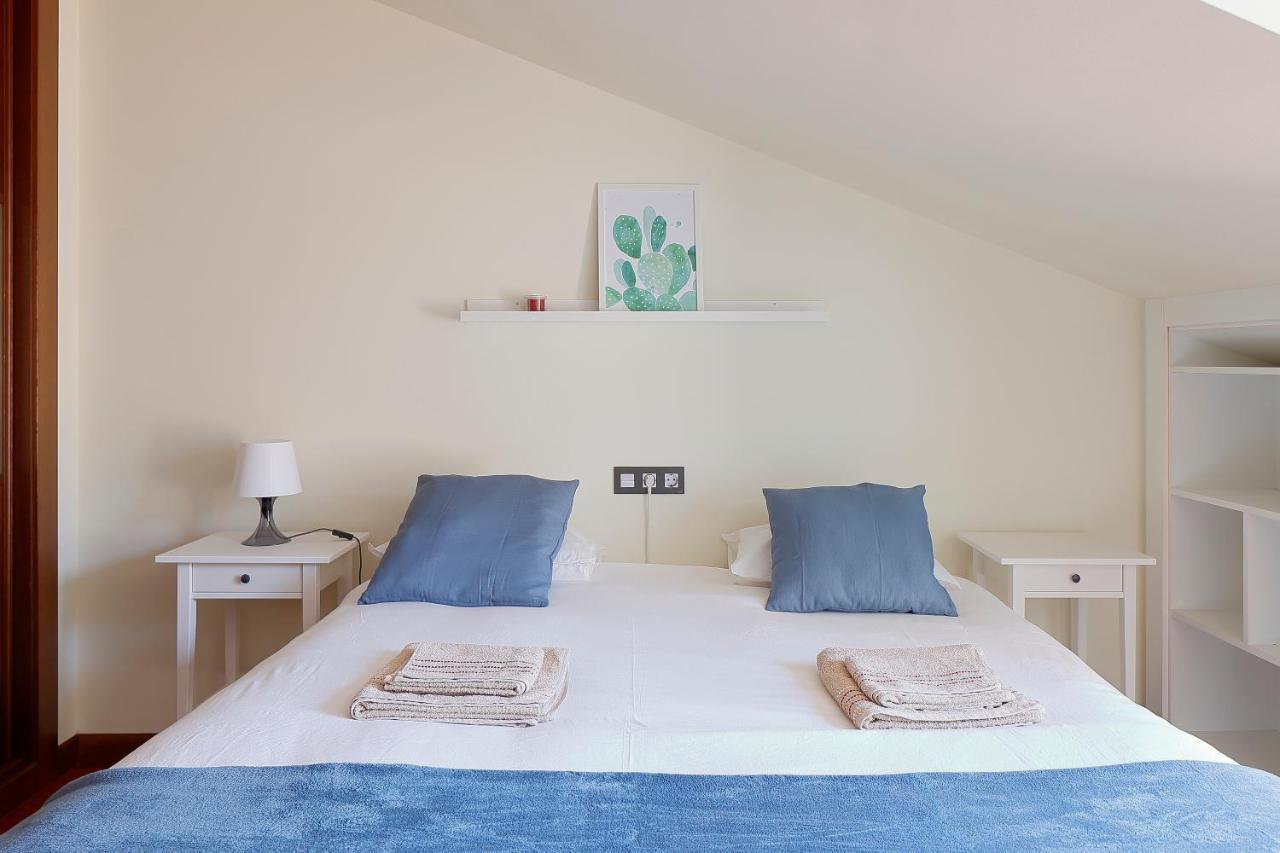 Atico Con Terraza, Vistas Al Mar Y Parking En Playa De S Lorenzo Gijón Eksteriør billede