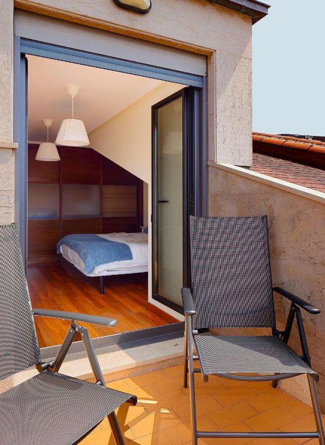 Atico Con Terraza, Vistas Al Mar Y Parking En Playa De S Lorenzo Gijón Eksteriør billede
