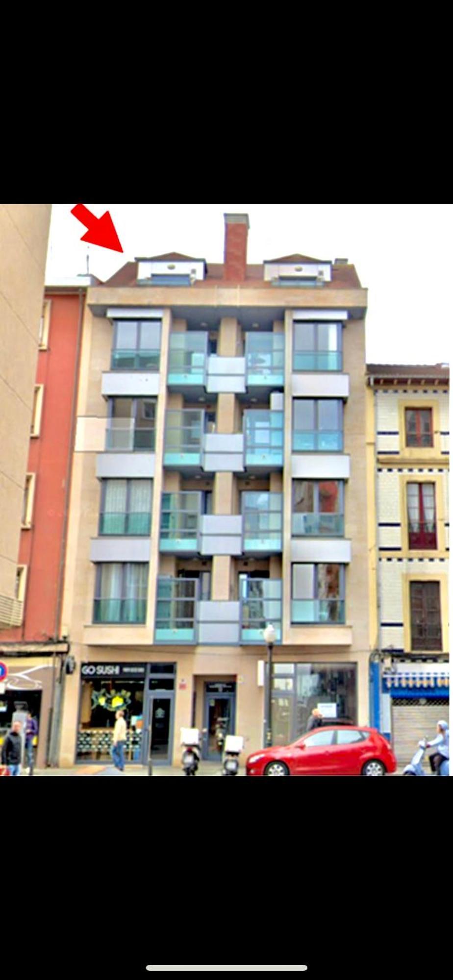 Atico Con Terraza, Vistas Al Mar Y Parking En Playa De S Lorenzo Gijón Eksteriør billede